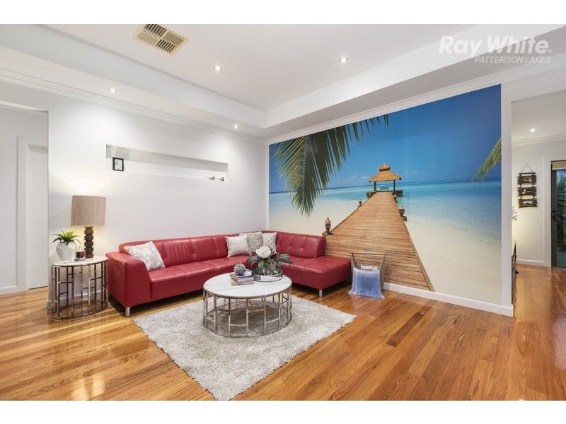 7 Portland Place, Waterways VIC 3195