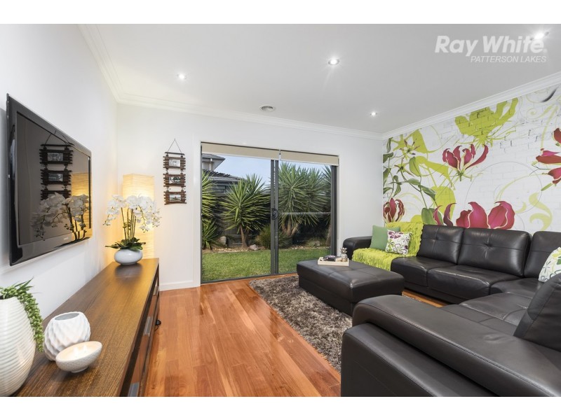 7 Portland Place, Waterways VIC 3195