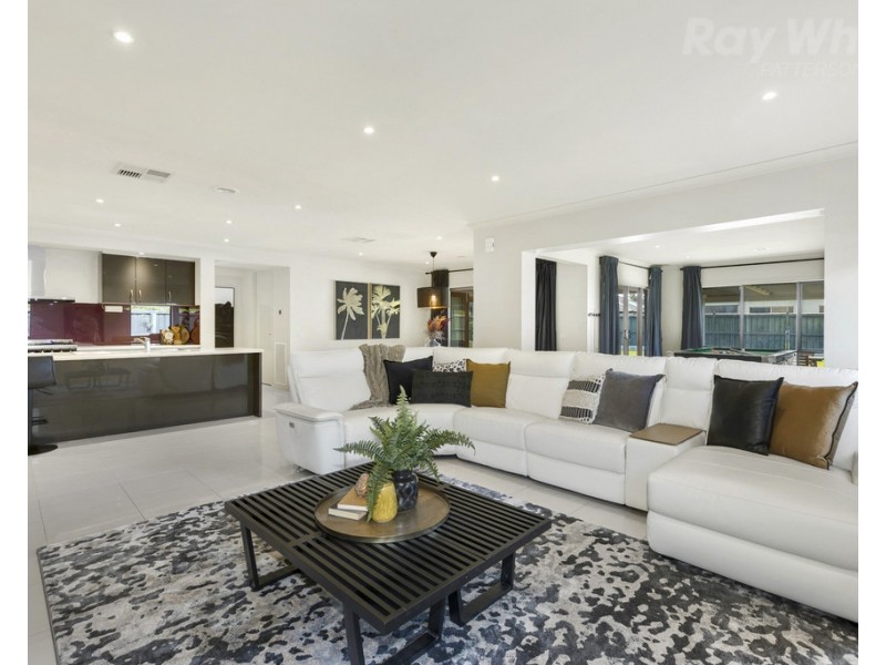 5 Starling Court, Waterways VIC 3195