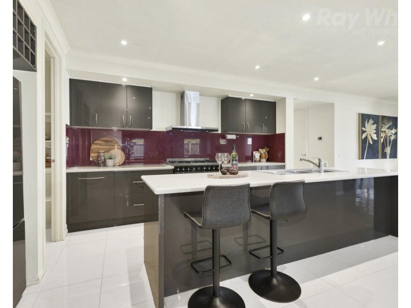 5 Starling Court, Waterways VIC 3195