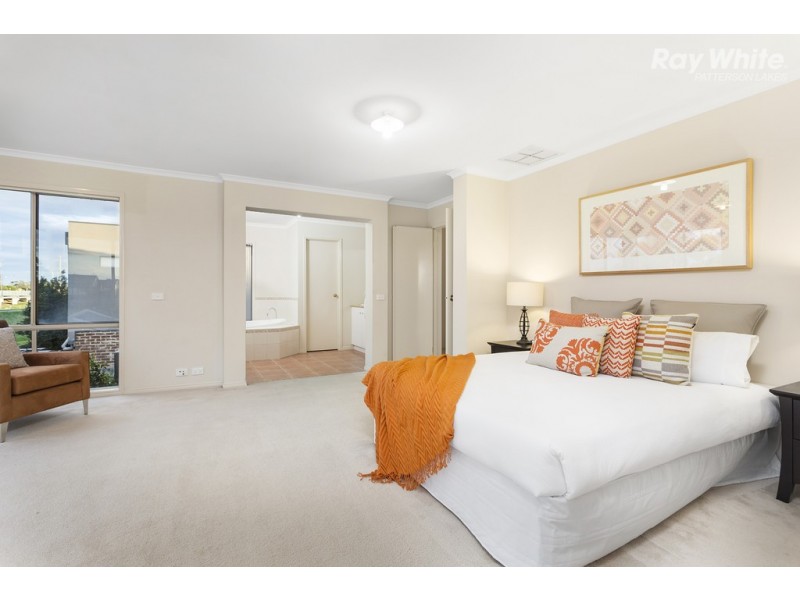 11 Lara Place, Patterson Lakes VIC 3197
