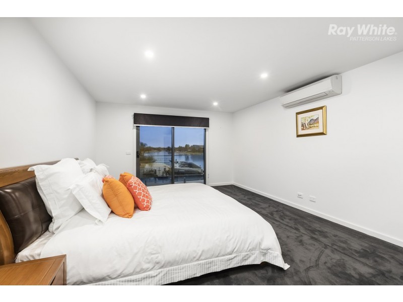2 Salmon Bay, Patterson Lakes VIC 3197