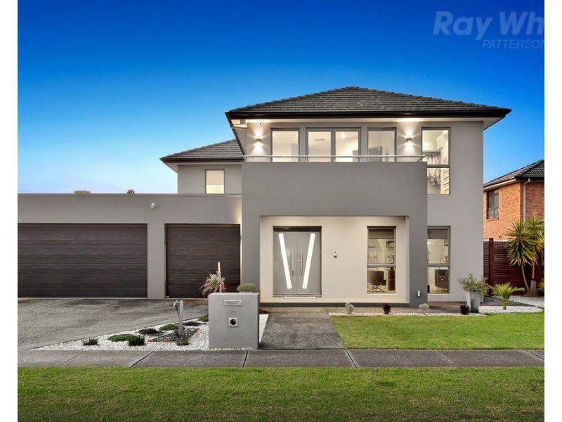 21 Broadwater Drive, Waterways VIC 3195