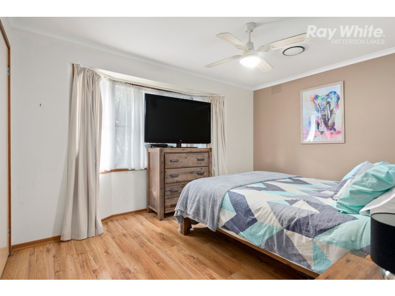 62 Kurrawa Cres, Patterson Lakes VIC 3197