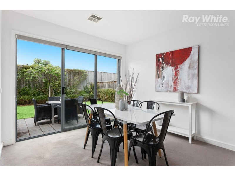 46 Dresden Drive, Waterways VIC 3195