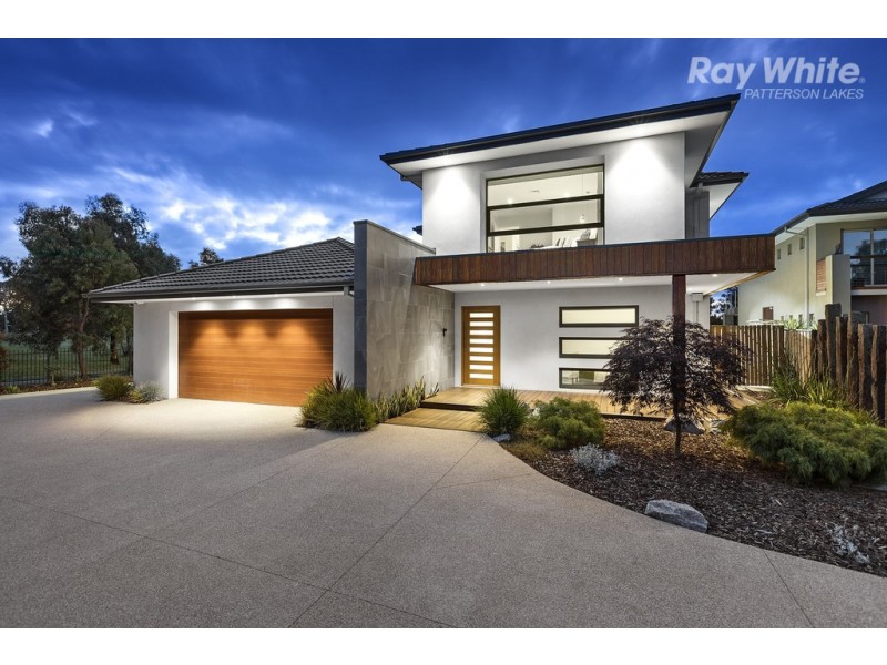 24 Cunningham Crescent, Sandhurst VIC 3977