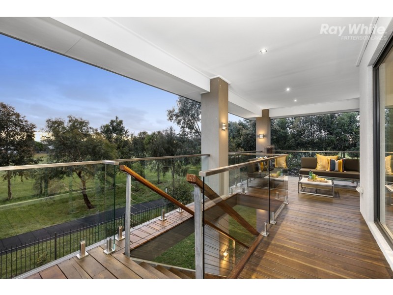 24 Cunningham Crescent, Sandhurst VIC 3977