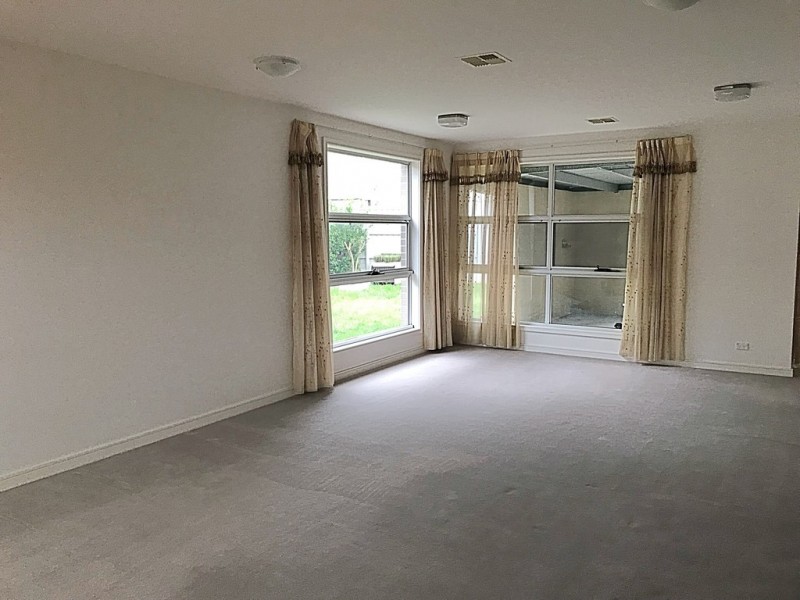 3 Beluga Street, Waterways VIC 3195