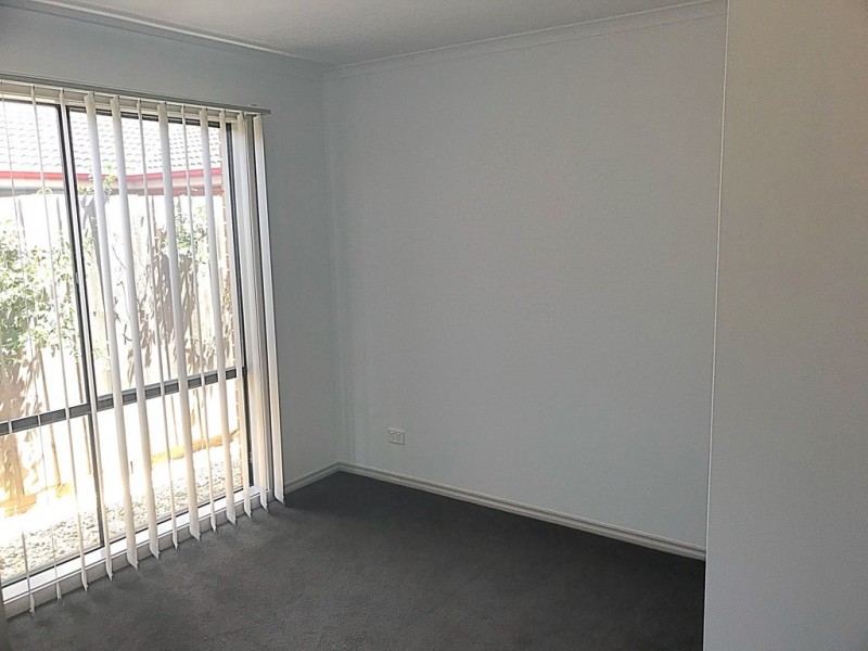 16 Arlene Drive, Skye VIC 3977