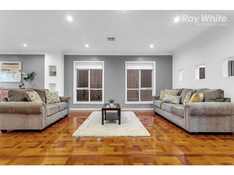 18 Webster Drive, Patterson Lakes VIC 3197