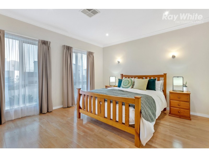 18 Webster Drive, Patterson Lakes VIC 3197