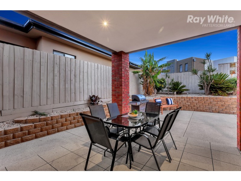 18 Webster Drive, Patterson Lakes VIC 3197