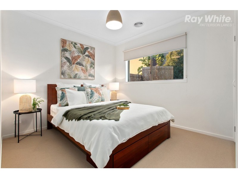 5 Waterlily Court, Waterways VIC 3195