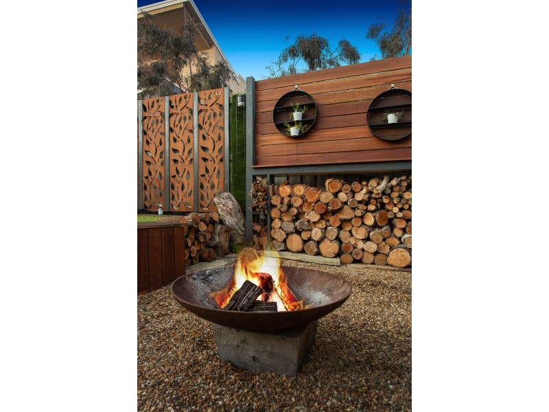 5 Waterlily Court, Waterways VIC 3195