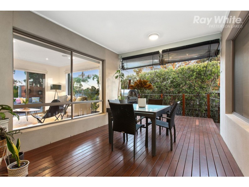 5 Waterlily Court, Waterways VIC 3195