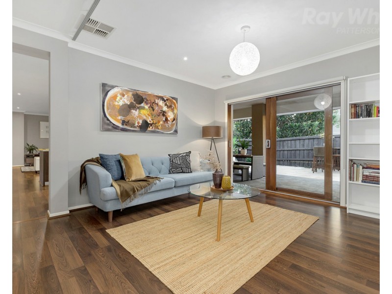 2 Portland Place, Waterways VIC 3195