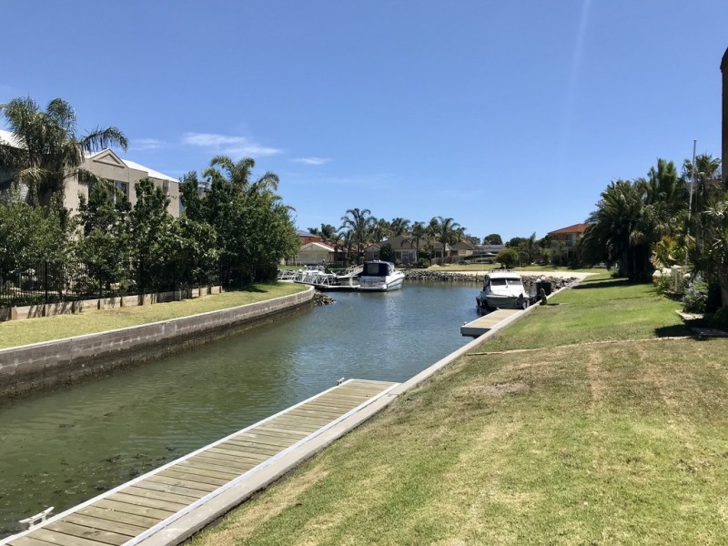 204 McLeod Road, Patterson Lakes VIC 3197