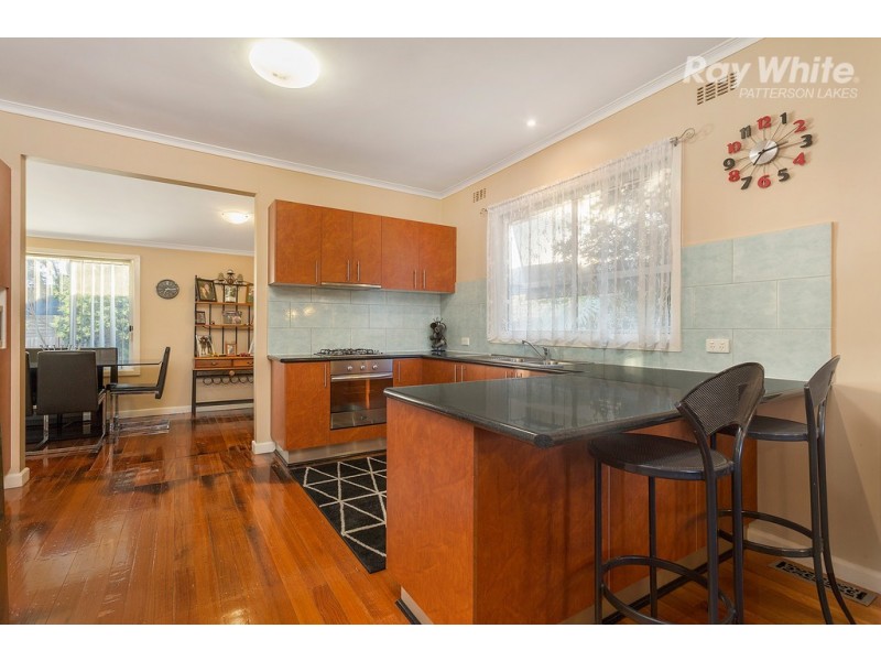 10 Burrawong Avenue, Seaford VIC 3198