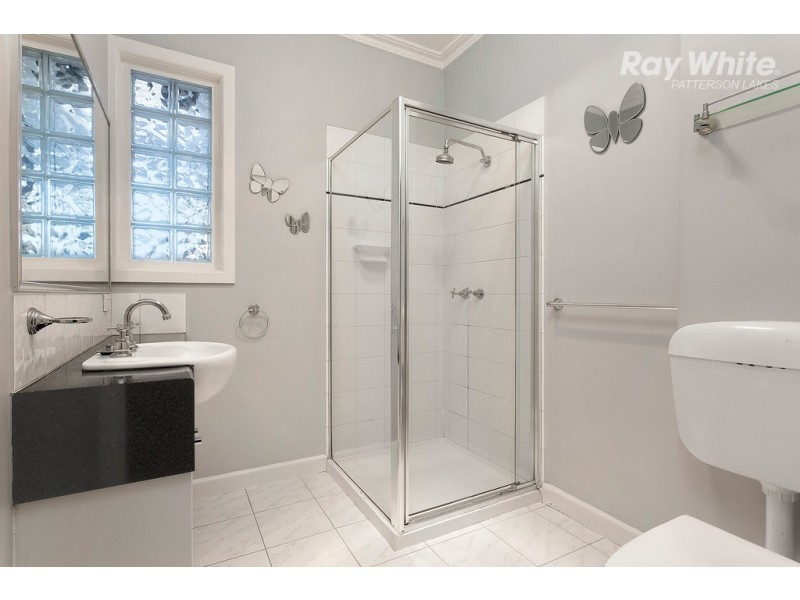 10 Burrawong Avenue, Seaford VIC 3198