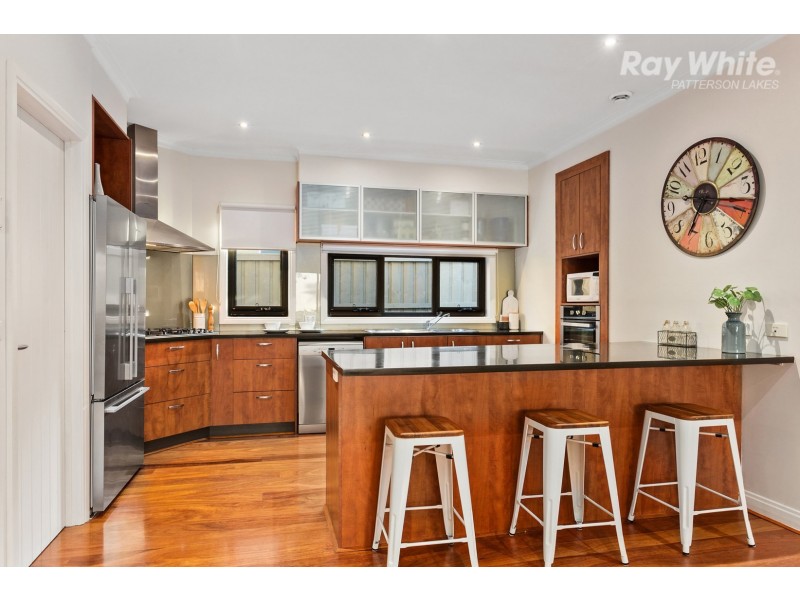 3 Burdekin Boulevard, Waterways VIC 3195