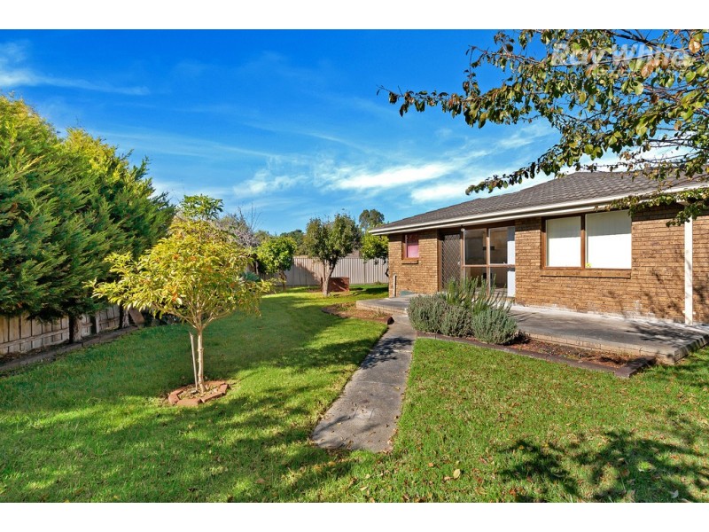 9 Wagga Court, Keysborough VIC 3173