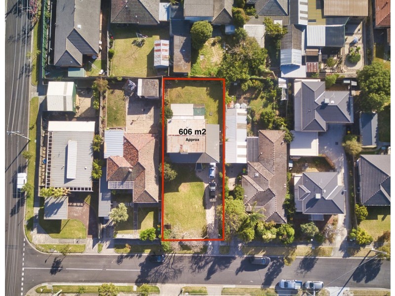 8 Silas Avenue, Frankston VIC 3199