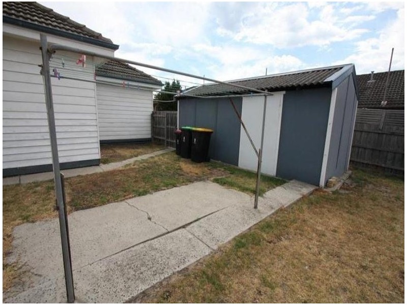 253 Station Street, Edithvale VIC 3196