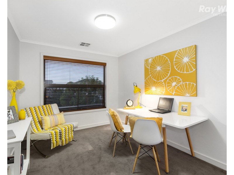 2 Jubilee Boulevard, Waterways VIC 3195