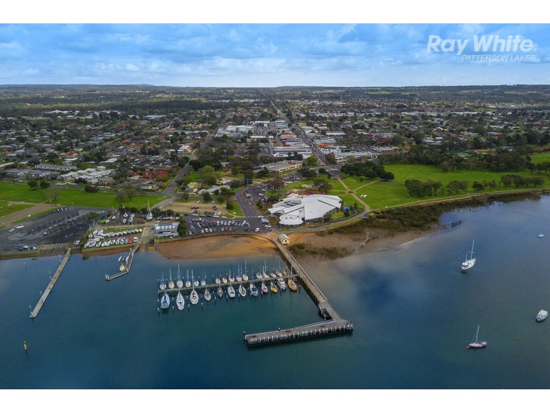 32 Douglas Street, Hastings VIC 3915