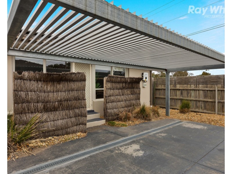 4/18 Melaleuca Drive, Carrum VIC 3197