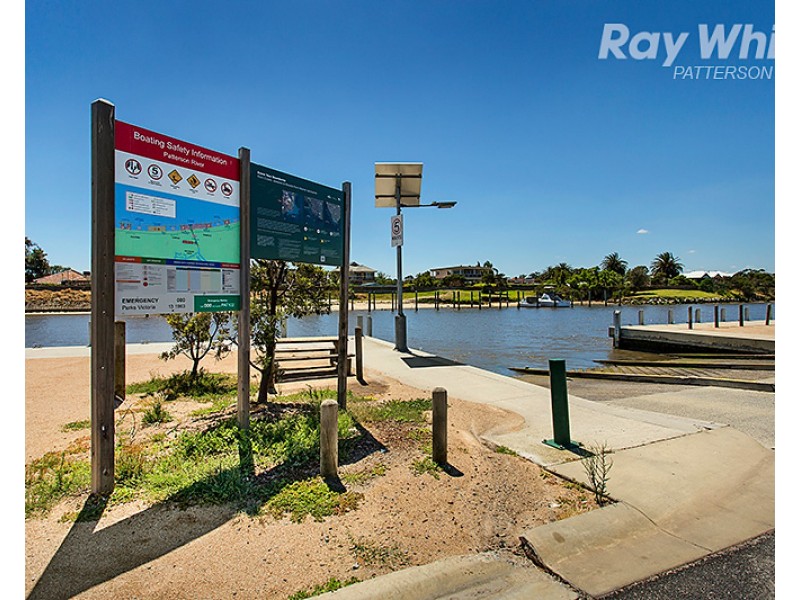 4/18 Melaleuca Drive, Carrum VIC 3197