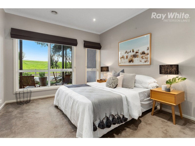 7 Dunk Crescent, Bonbeach VIC 3196
