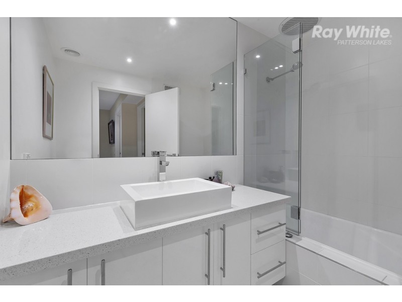 40 The Boulevard, Patterson Lakes VIC 3197