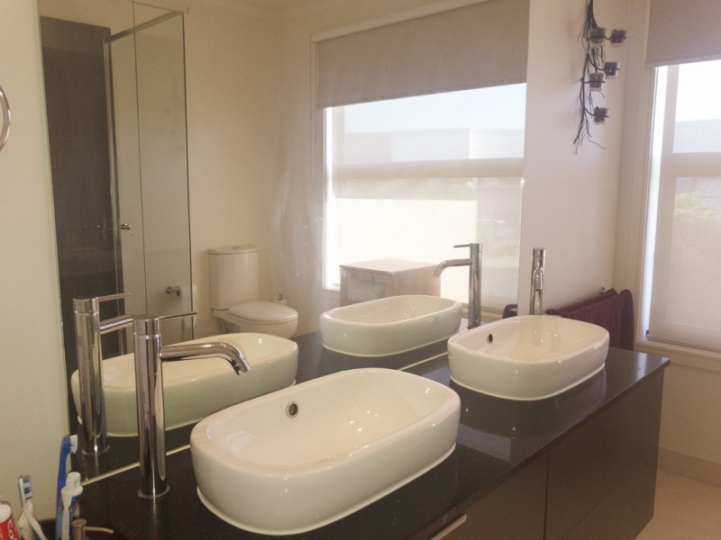 10 Ashberg Drive, Waterways VIC 3195