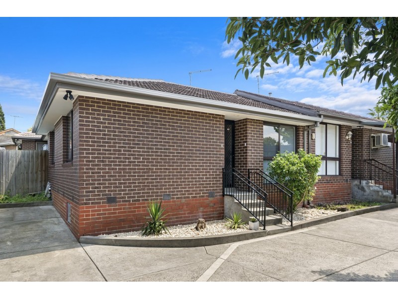 3/4 Rhoden Court, Dandenong North VIC 3175