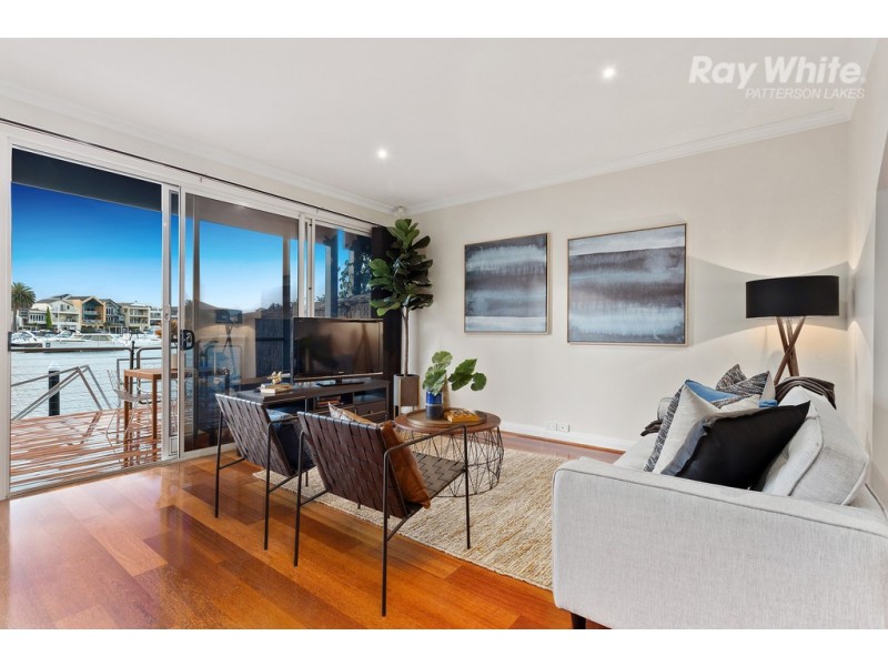 71 Scarborough Drive, Patterson Lakes VIC 3197