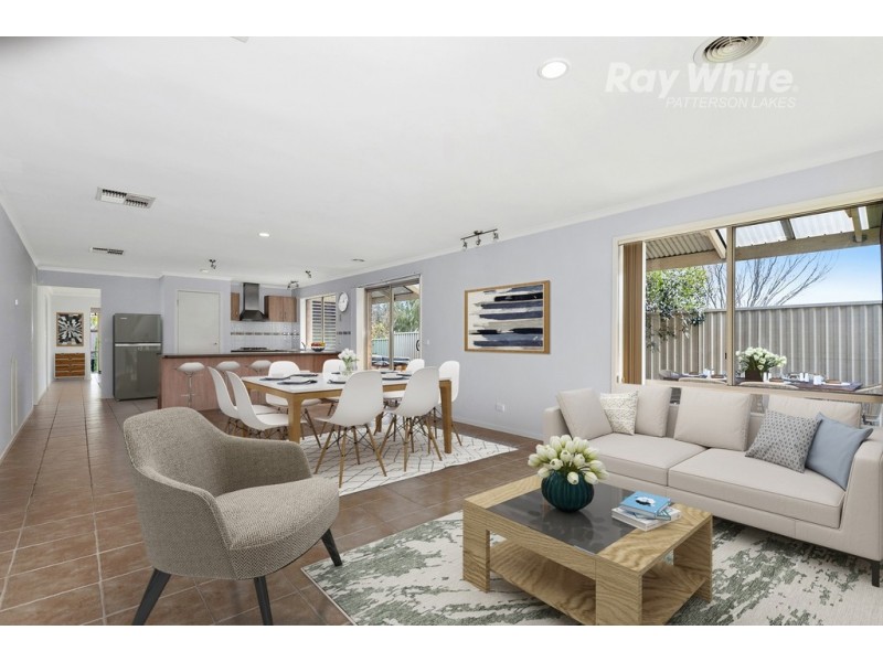 3 Cardiff Grove, Cranbourne East VIC 3977