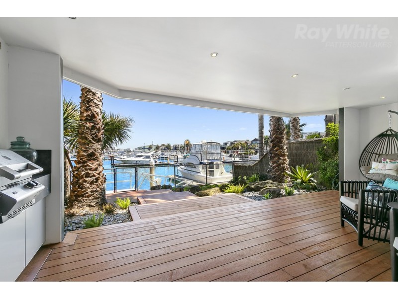 1 North Shore Drive, Patterson Lakes VIC 3197