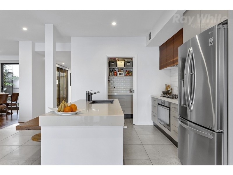 1 North Shore Drive, Patterson Lakes VIC 3197