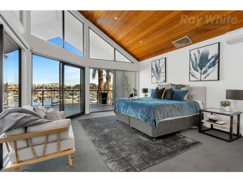 1 North Shore Drive, Patterson Lakes VIC 3197