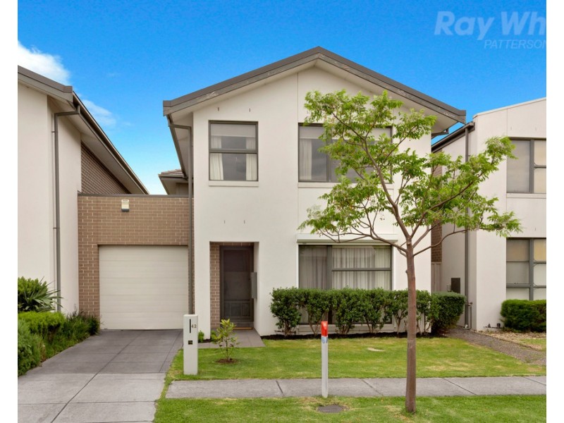 42 Dresden Drive, Waterways VIC 3195