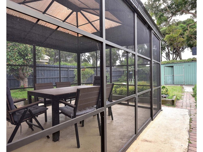 2 Illawong Court, Patterson Lakes VIC 3197