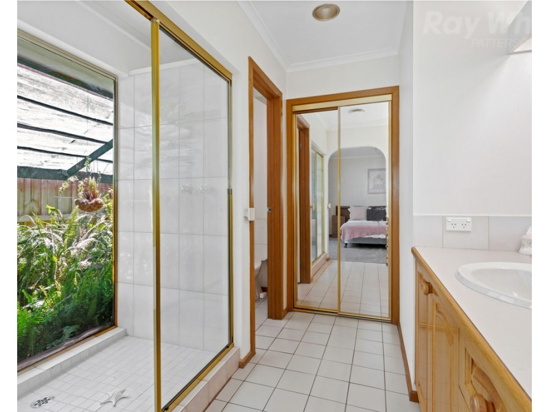 6 Beachcomber Court, Patterson Lakes VIC 3197