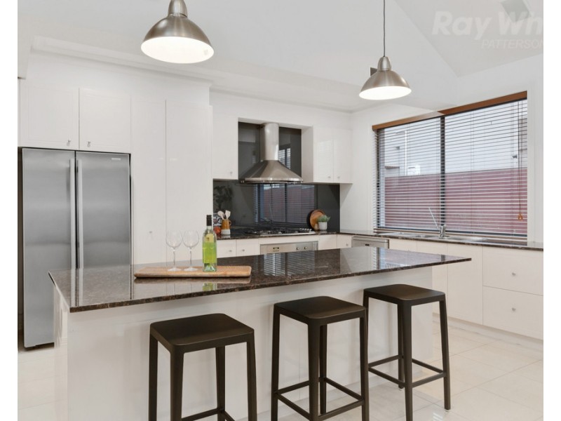 20 King Sound Close, Waterways VIC 3195