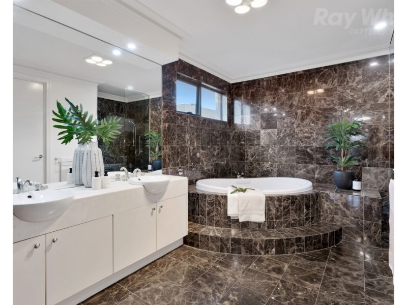 20 King Sound Close, Waterways VIC 3195