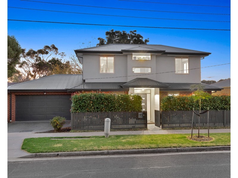 2/2 Myola Street, Carrum VIC 3197