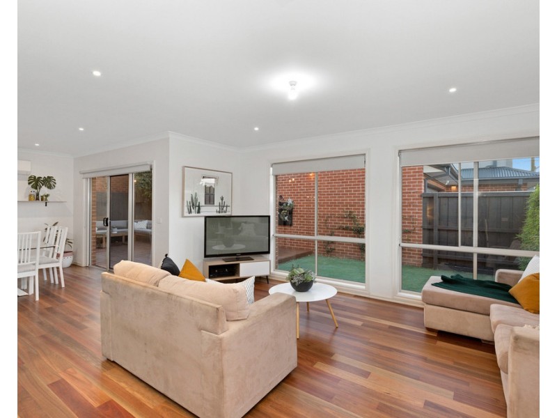 2/2 Myola Street, Carrum VIC 3197