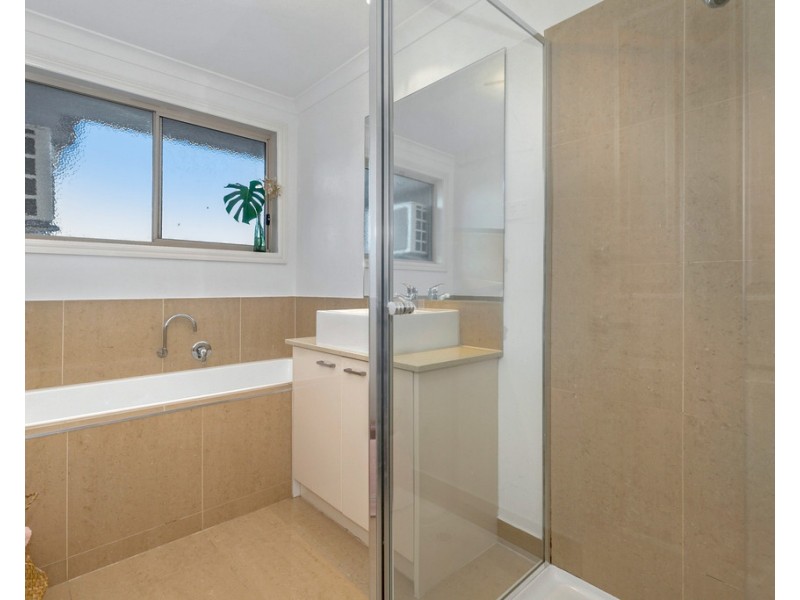 2/2 Myola Street, Carrum VIC 3197