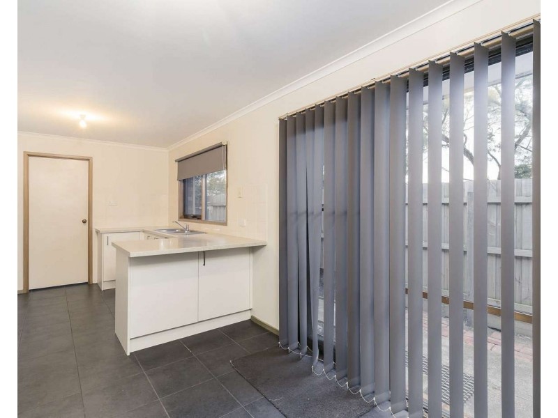 48 Airlie Grove, Seaford VIC 3198