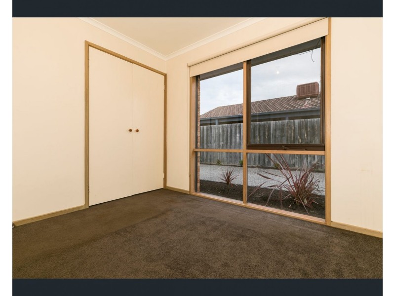 48 Airlie Grove, Seaford VIC 3198